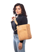 Load image into Gallery viewer, MILO 097 DUNEDIN CROSSBODY BUCKSKIN