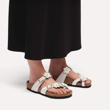 Load image into Gallery viewer, BIRKENSTOCK MAYARI FLOWER WHITE