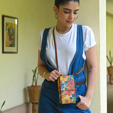 Load image into Gallery viewer, ANUSCHKA 1978 PHONE WALLET CAMELIA TAN