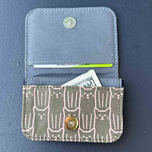 Load image into Gallery viewer, MALIA DESIGNS CAT CARDHOLDER ARMY GREEN