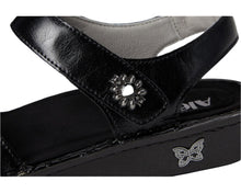 Load image into Gallery viewer, ALEGRIA VIENNA BLACK SAPPHIRE
