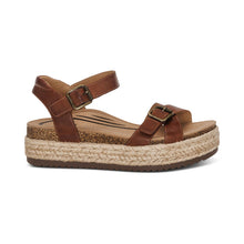 Load image into Gallery viewer, AETREX PAULA PLATFORM WEDGE SANDAL WALNUT