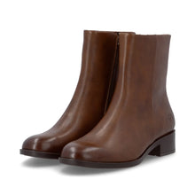 Load image into Gallery viewer, REMONTE D3U73 ASHLEY BOOT CHESTNUT