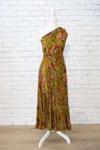 Load image into Gallery viewer, WINTON AND WAITS 3 WAY SKIRT FEATHERINGTON (50% OFF FINAL SALE)