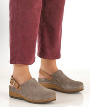 Load image into Gallery viewer, DANSKO MERRIN STONE