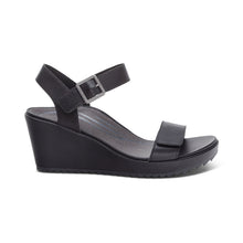 Load image into Gallery viewer, AETREX ANDREA WEDGE SANDAL BLACK