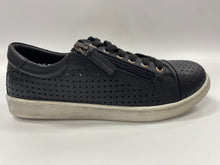 Load image into Gallery viewer, GELATO TARDECK PERFORATED SNEAKER BLACK
