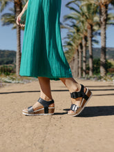 Load image into Gallery viewer, JOSEF SEIBEL QUINN 02 WEDGE BASALT