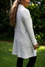 Load image into Gallery viewer, KOMIL COTTON WAFFLE WEAVE LONG JACKET MARLED IVORY

