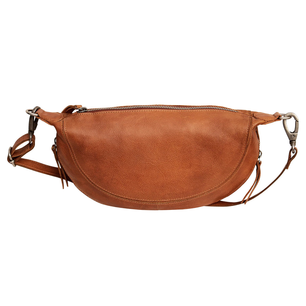 LATICO CROSBY CROSSBODY SLING COGNAC