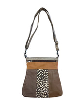 Load image into Gallery viewer, SORUKA GRETA REVERSABLE BROWN MULTI
