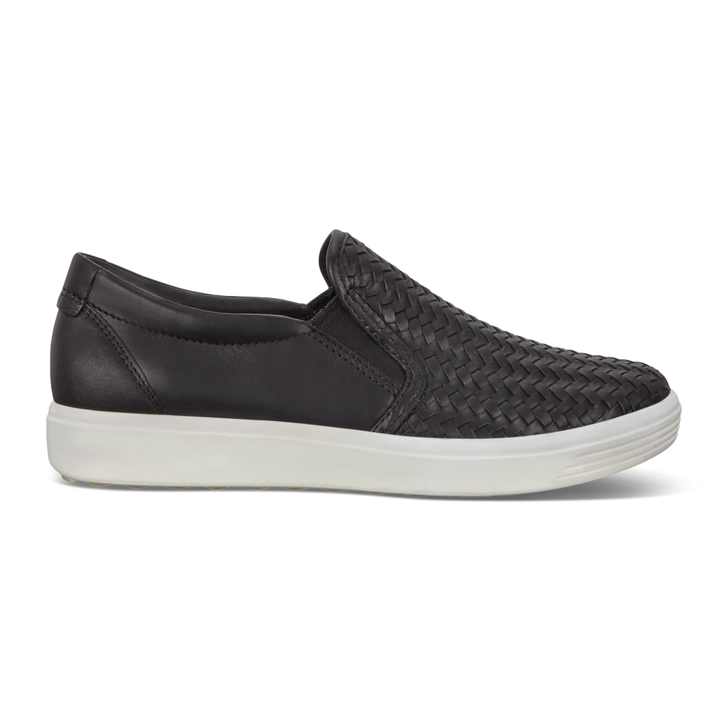 ECCO 470113 WOMENS SLIP ON BLACK