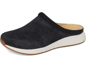 DANSKO CLAUDIA SPORTY CLOG BLACK