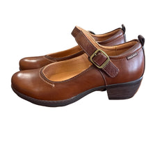 Load image into Gallery viewer, PIKOLINO HEELED MARY JANE CUERO
