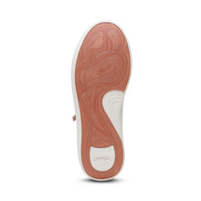 Load image into Gallery viewer, AETREX AUBREY PLATFORM SAND
