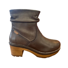 Load image into Gallery viewer, PIKOLINO CHUNKY HEEL SLOUCH BOOT CENZIA
