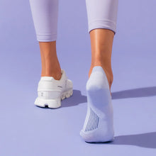 Load image into Gallery viewer, FEETURES NO SHOW WOMENS ELITE LILATECH
