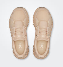 Load image into Gallery viewer, ON RUNNING CLOUD 6 WOMENS SAND/SAND
