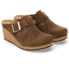 Load image into Gallery viewer, BIRKENSTOCK FANNY DARK TEA SUEDE
