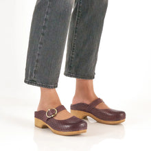 Load image into Gallery viewer, DANSKO BLAIRE SANGRIA
