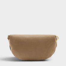 Load image into Gallery viewer, L'ARTISTE BY SPRING STEP ARTISAN LUV HANDBAG BEIGE MULTI

