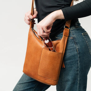 LATICO LEATHERS KERRY CROSSBODY COGNAC (SALE 20% OFF)
