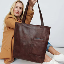 Load image into Gallery viewer, LATICO LEATHERS LEON TOTE BROWN
