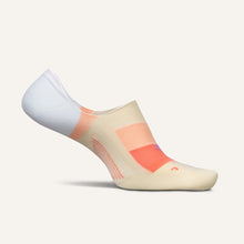 Load image into Gallery viewer, FEETURES NO SHOW WOMENS BOARDWALK COARL
