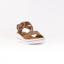 Load image into Gallery viewer, GABOR 24645 PLATFORM WEDGE WALNUT
