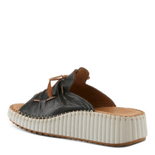 Load image into Gallery viewer, SPRING STEP NEVELLE BLACK
