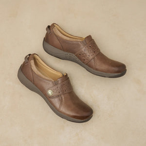 DANSKO SALLIE STONE