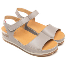 Load image into Gallery viewer, ON FOOT 203 PLATFORM SANDAL TAUPE
