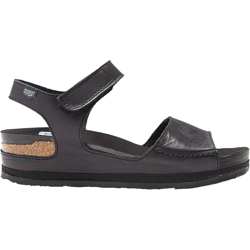 203 Tucson Black On Foot