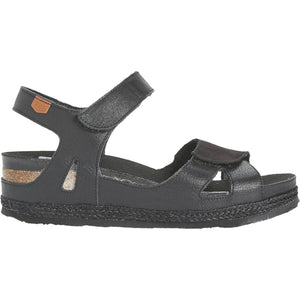 221 Cynara Black On Foot